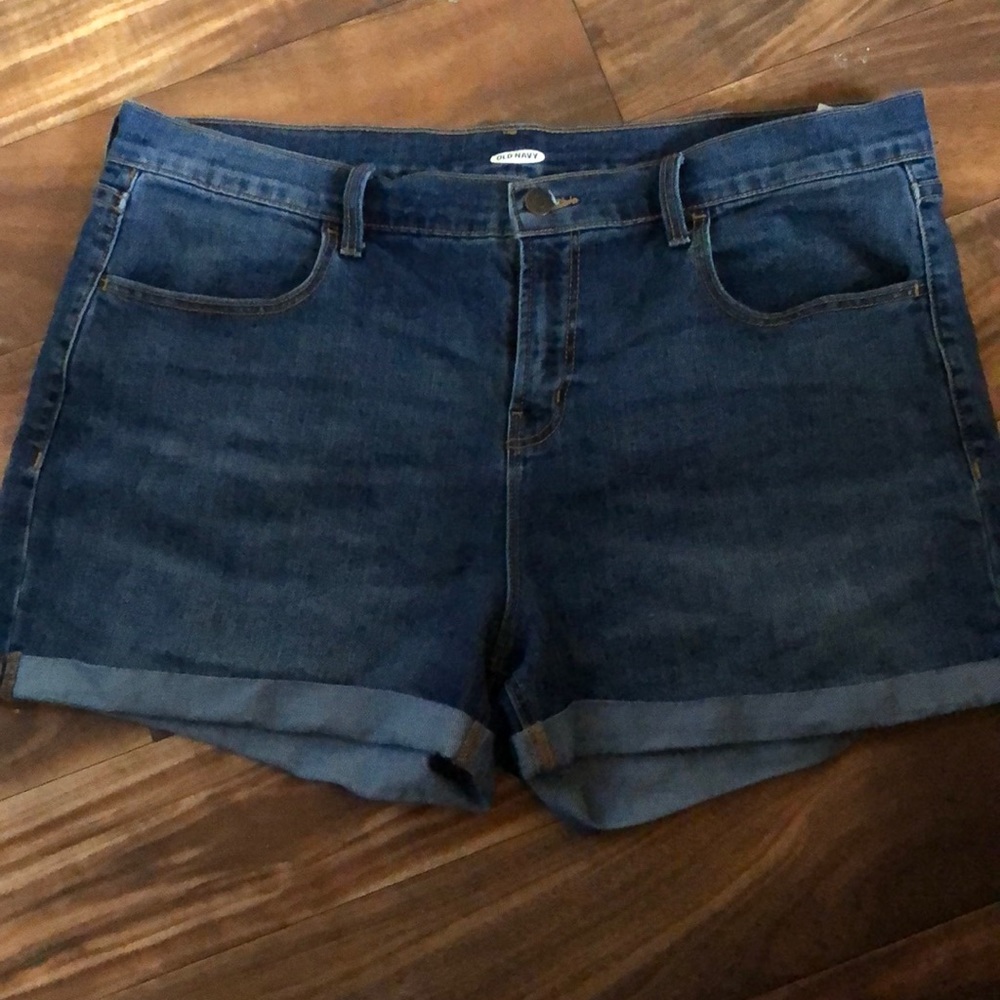 Old Navy Shorts. EUC